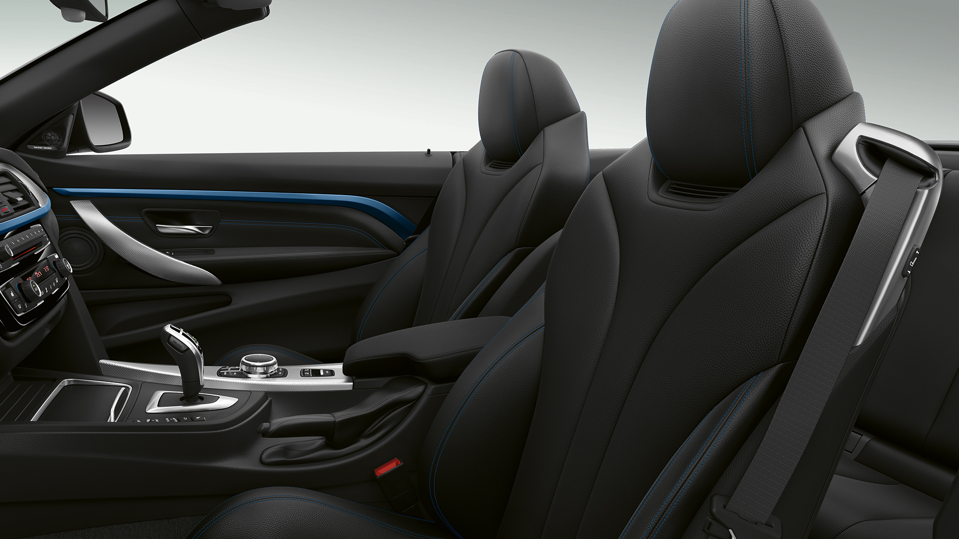  BMW Serie 4 Convertible M Sport interior