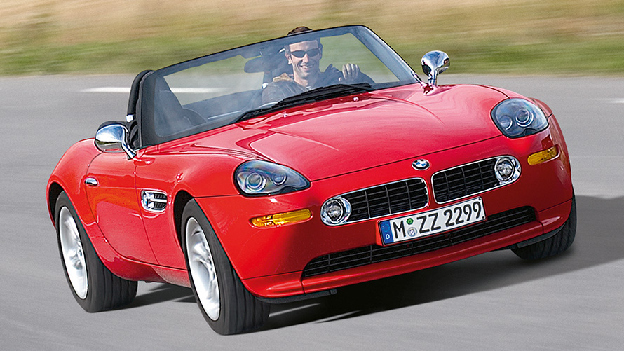 BMW Z8 Roadster (E52), vista de tres cuartos del frontal, en marcha BMW Z8 Roadster (E52), vista de tres cuartos del frontal, en marcha